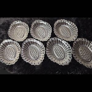 Anchor Hocking Oval Ribbed Scalloped Edge Glass Dish, Clear Pattern, set of 7. R